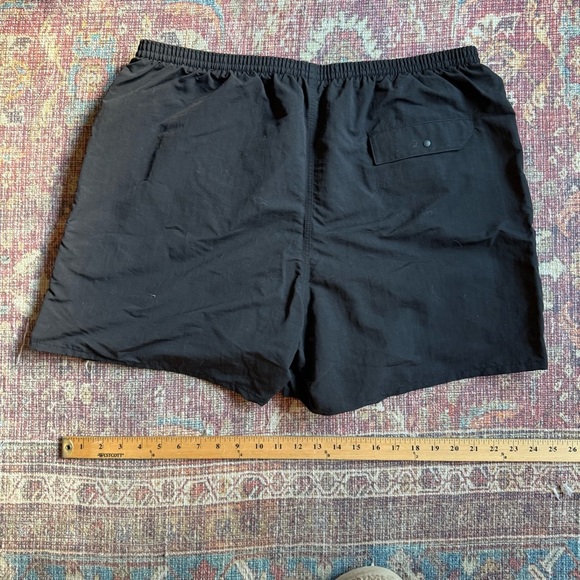 Patagonia Men's Baggies 5” Black Swim Shorts with nets XL NWT - Picture 9 of 10